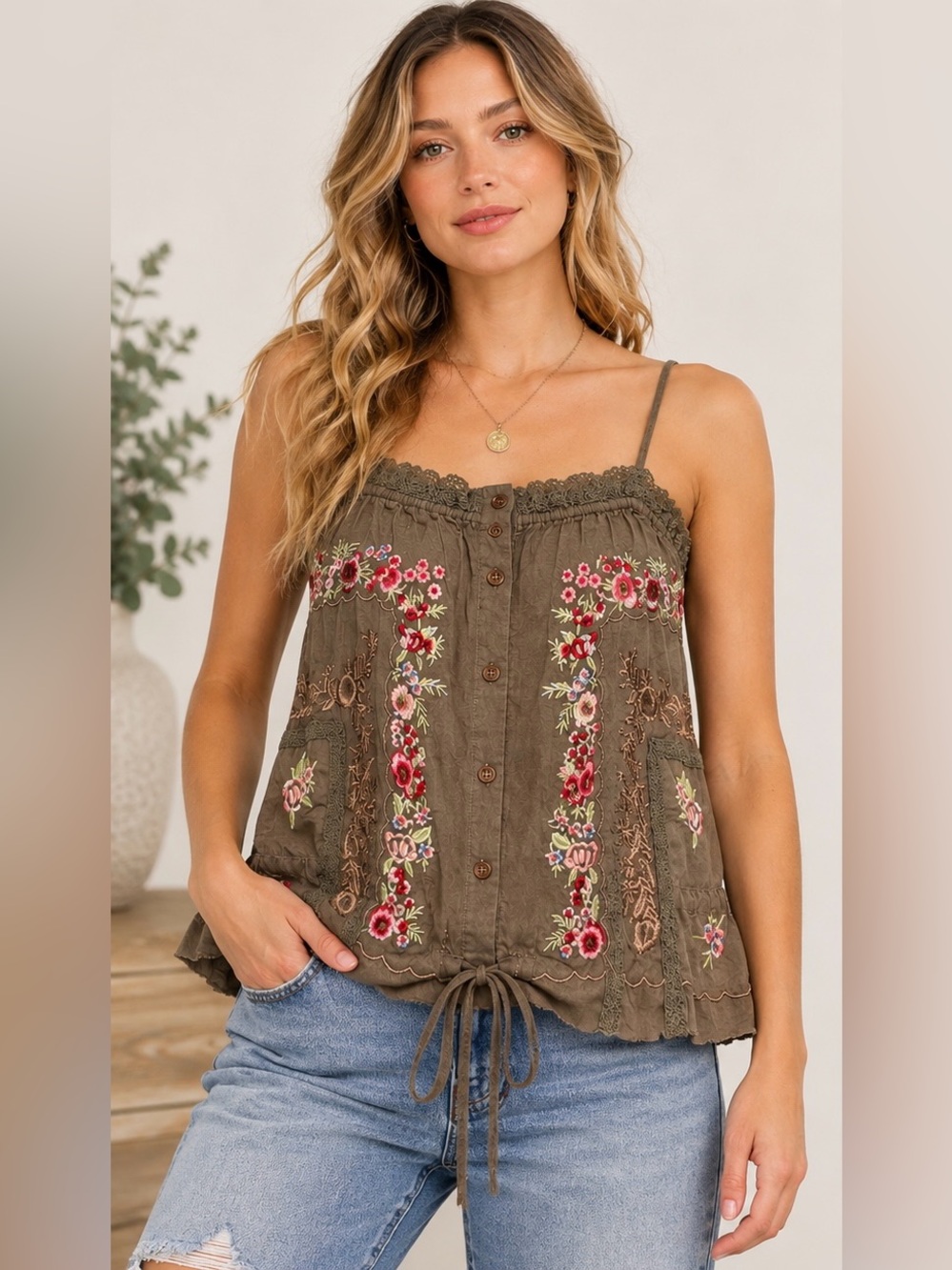 POL Embroidered Floral Button Front Cami Tank Top Boho NWOT Cottagecore